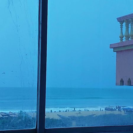 Nirman Beach Homestay Puri Eksteriør billede