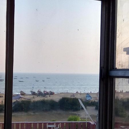 Nirman Beach Homestay Puri Eksteriør billede
