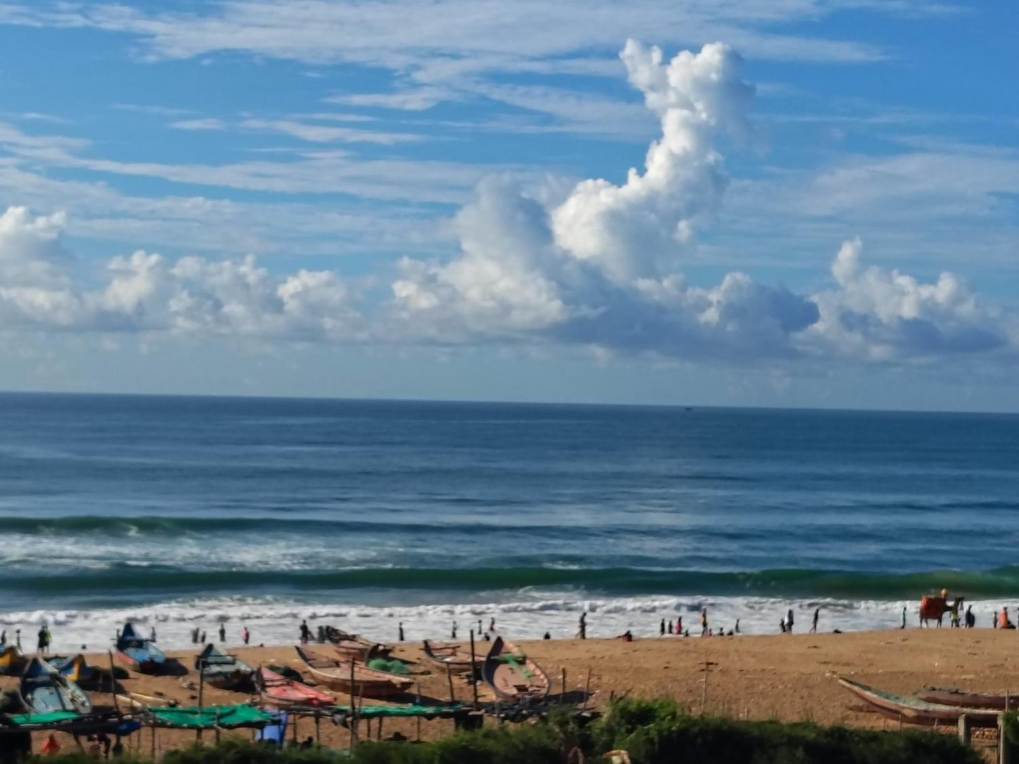 Nirman Beach Homestay Puri Eksteriør billede