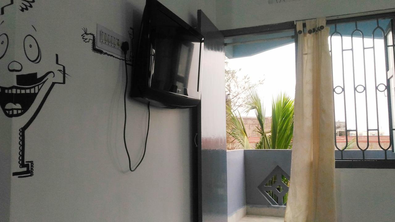 Nirman Beach Homestay Puri Eksteriør billede