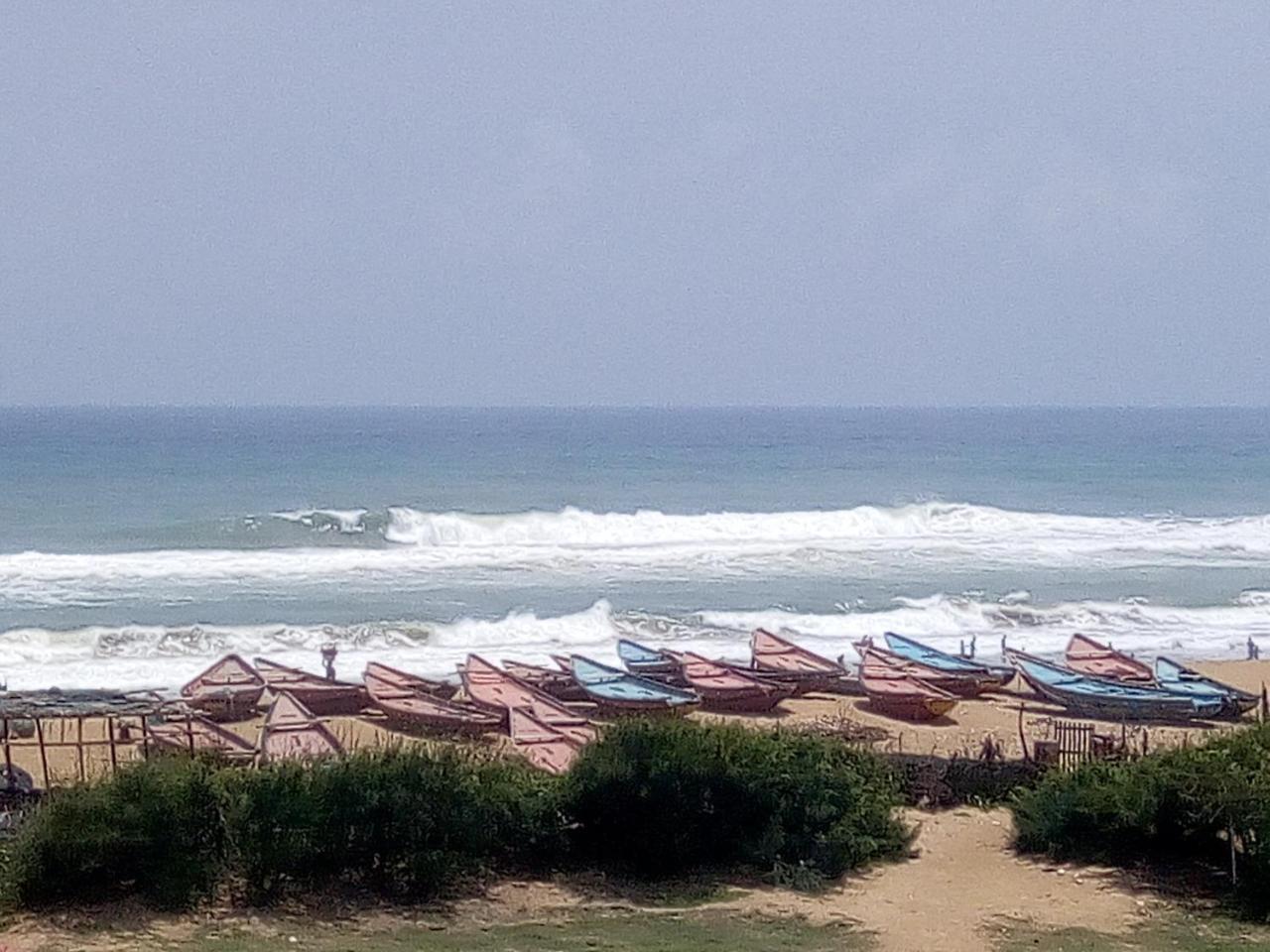 Nirman Beach Homestay Puri Eksteriør billede
