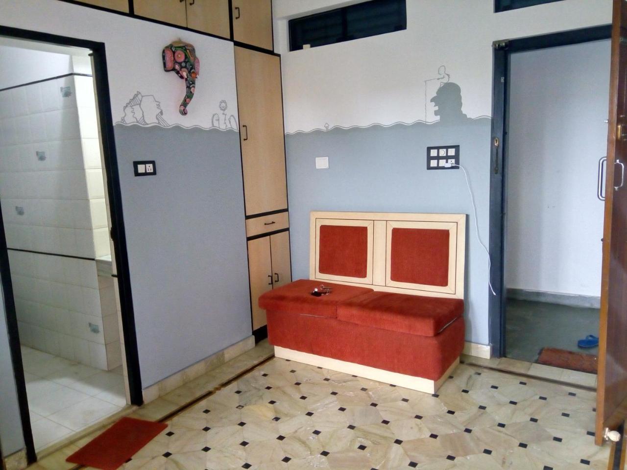 Nirman Beach Homestay Puri Eksteriør billede