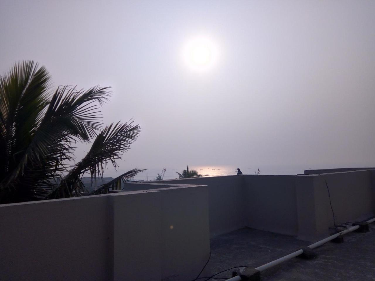 Nirman Beach Homestay Puri Eksteriør billede