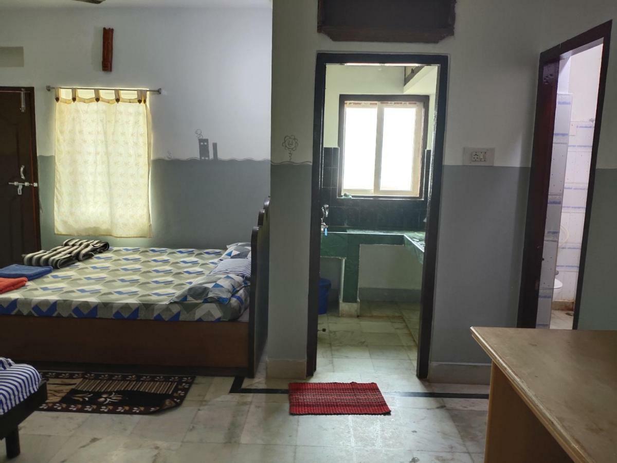 Nirman Beach Homestay Puri Eksteriør billede