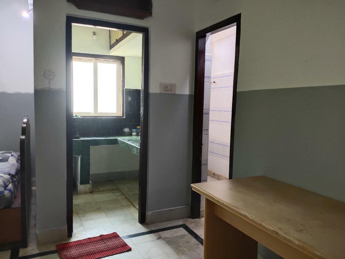 Nirman Beach Homestay Puri Eksteriør billede