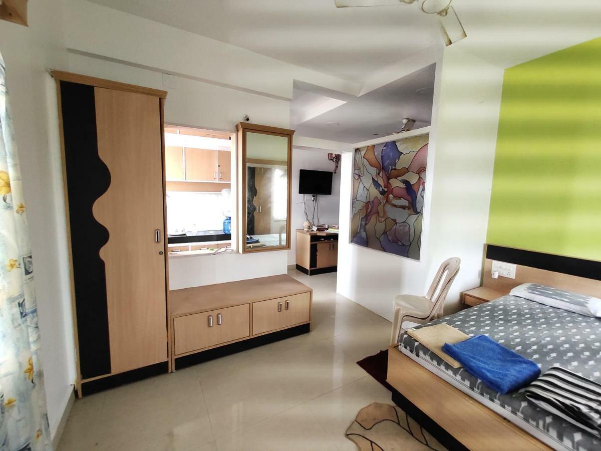 Nirman Beach Homestay Puri Eksteriør billede